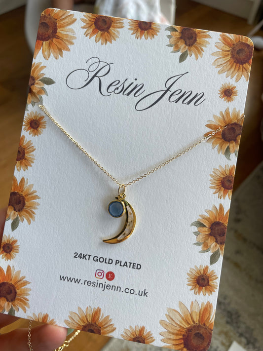 Moon necklace with sapphire gemstone