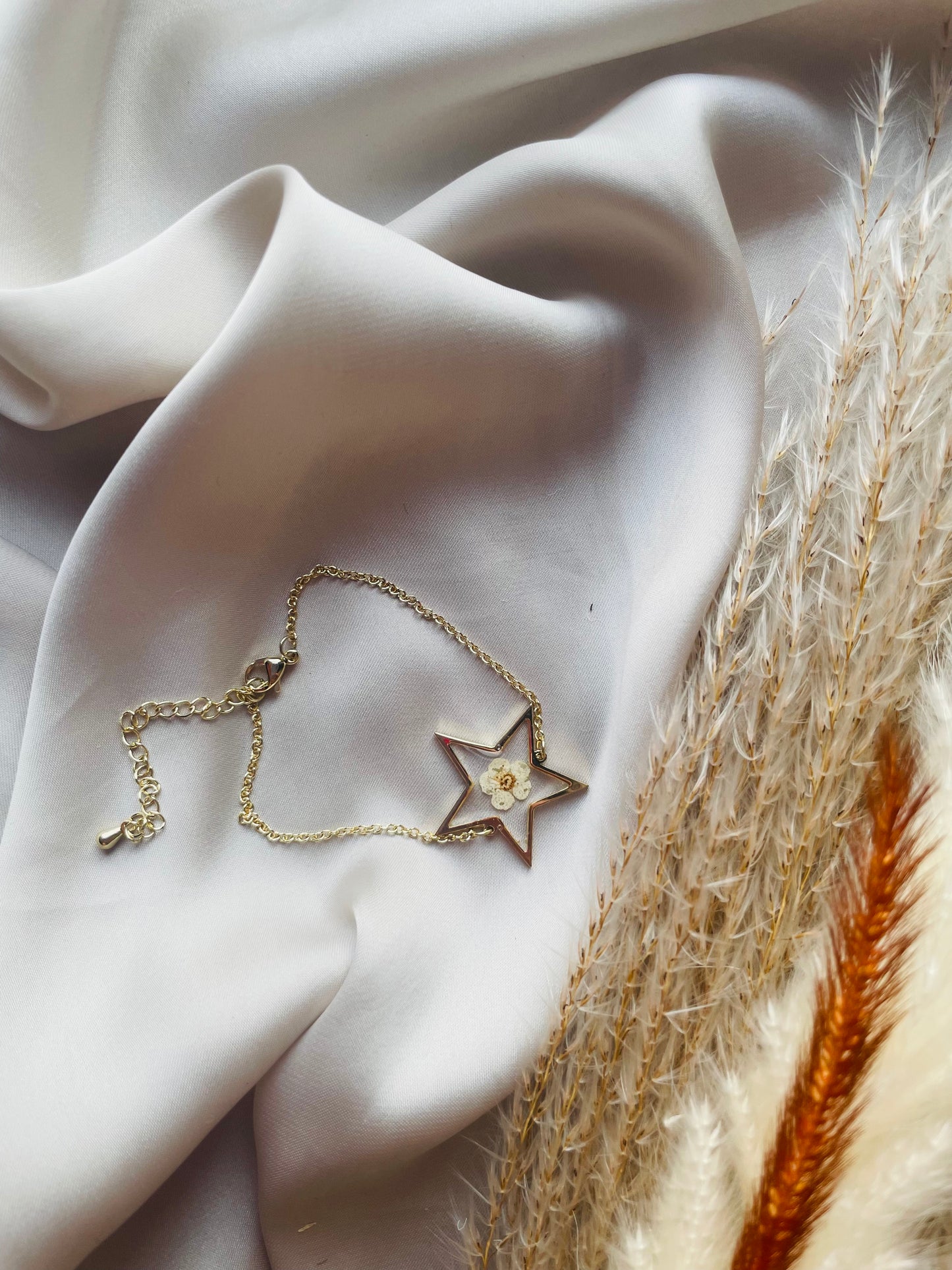 Blossom flower star bracelet