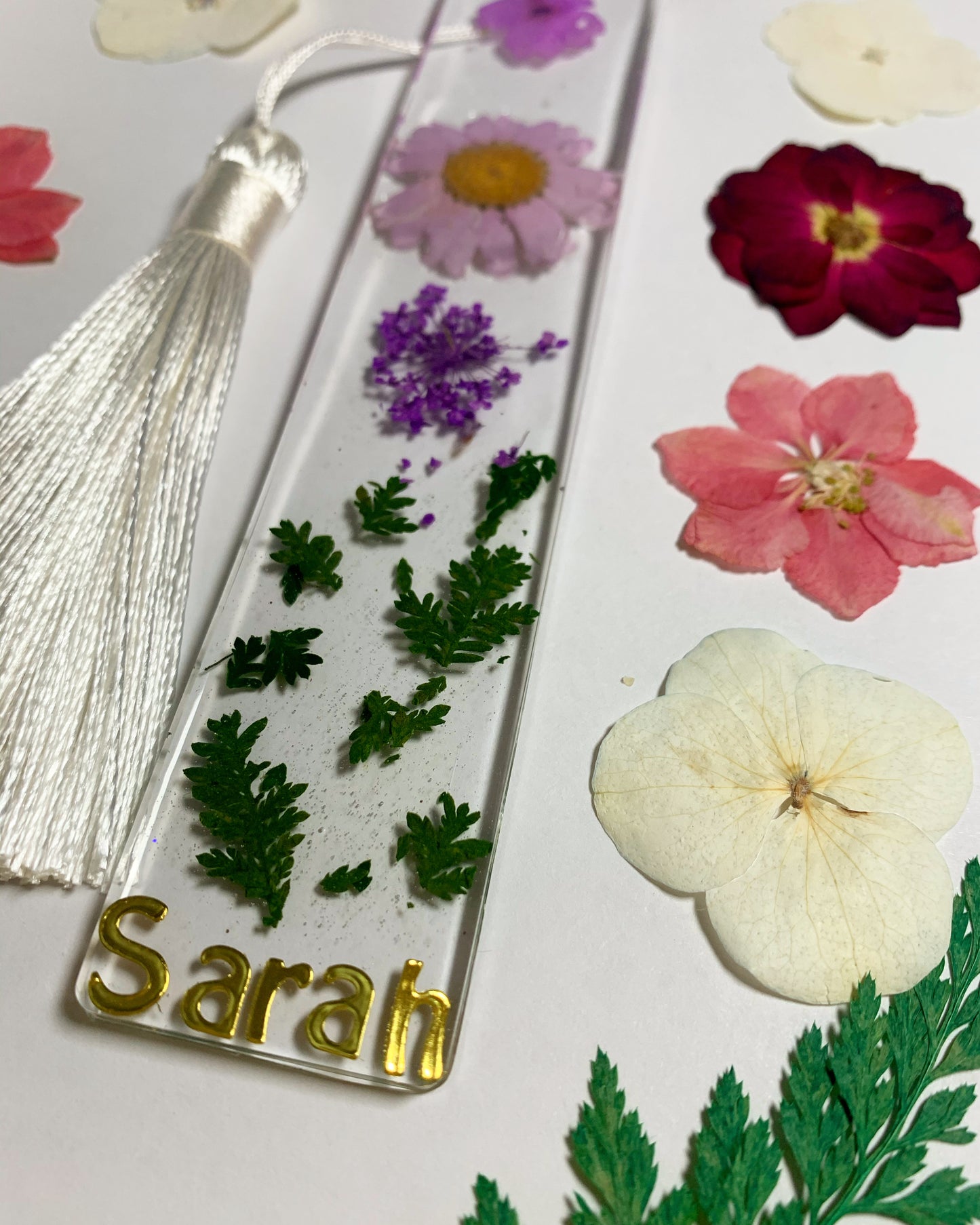 Floral bookmark - personalise with name