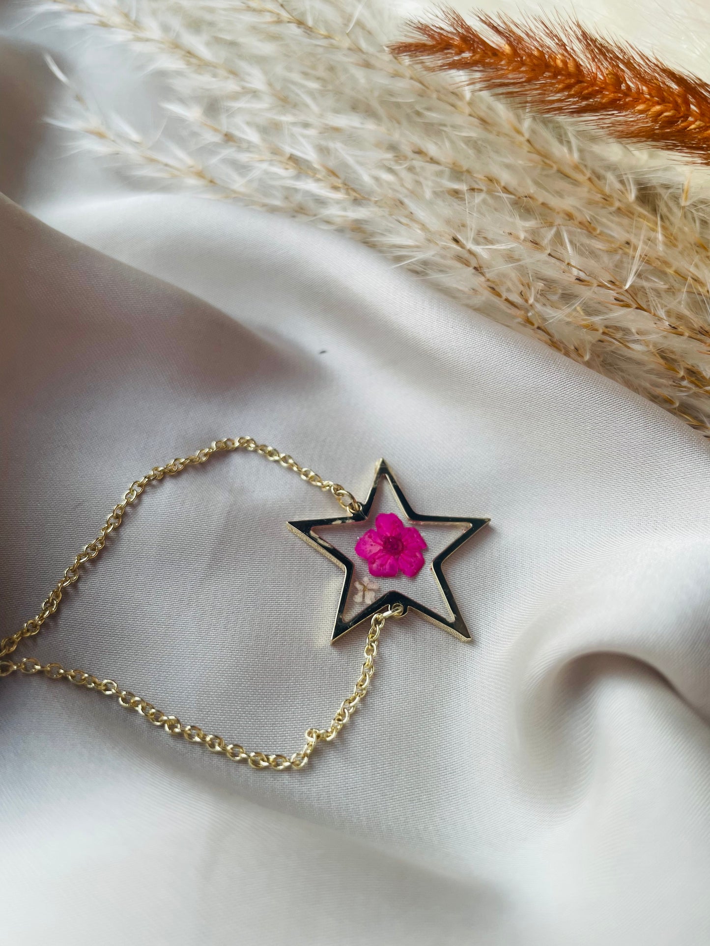 Blossom flower star bracelet