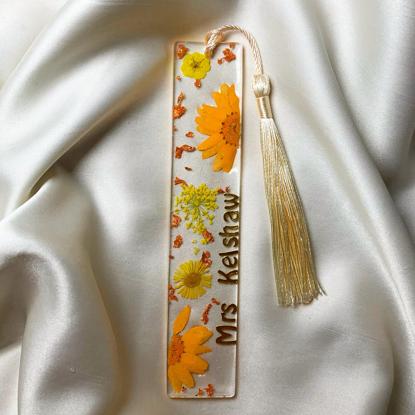 Floral bookmark - personalise with name